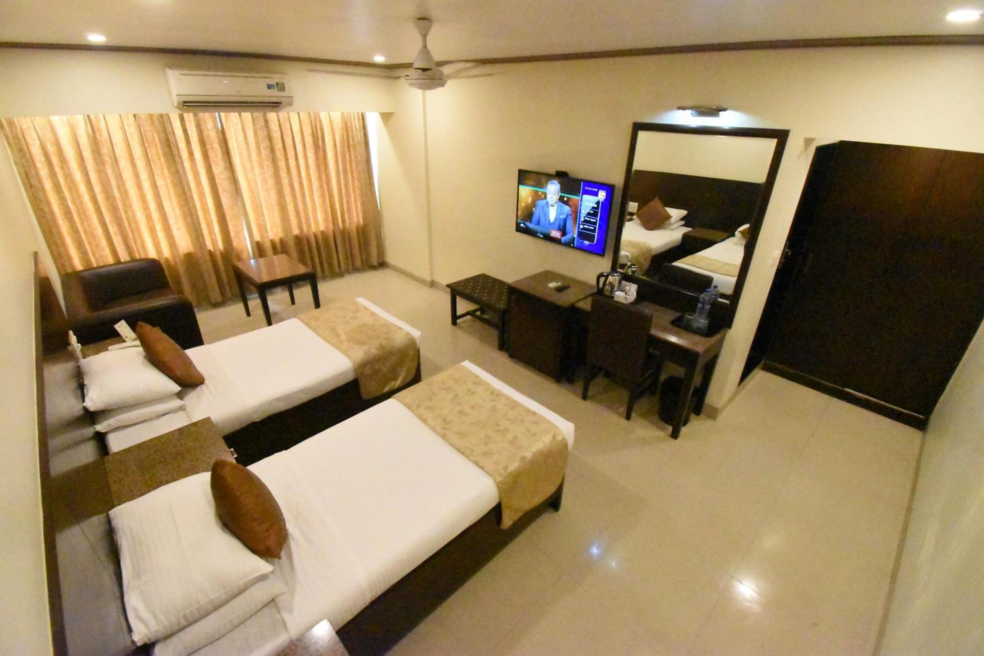 Hotel Kings International Juhu Bombay Exterior foto