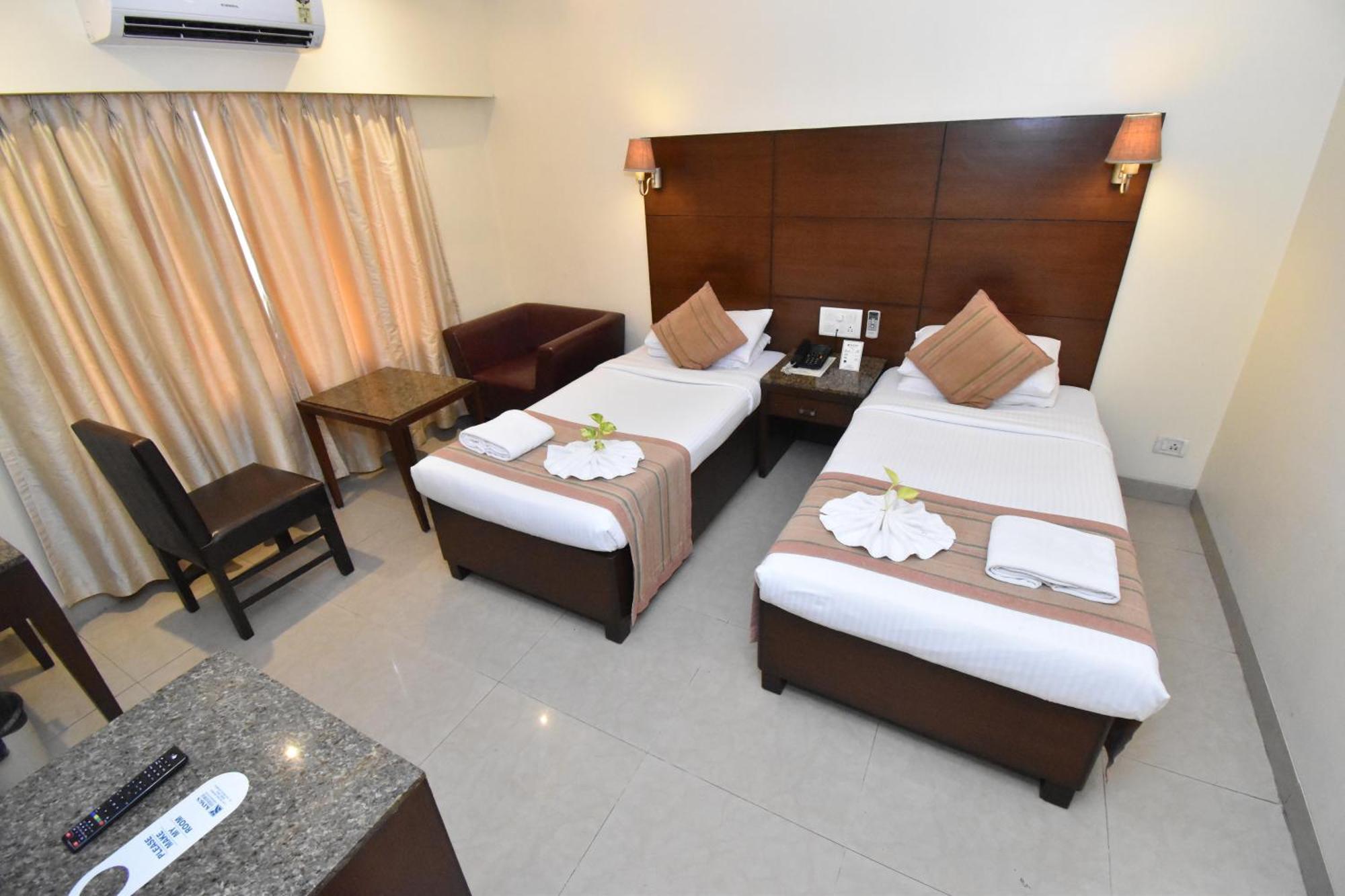 Hotel Kings International Juhu Bombay Exterior foto