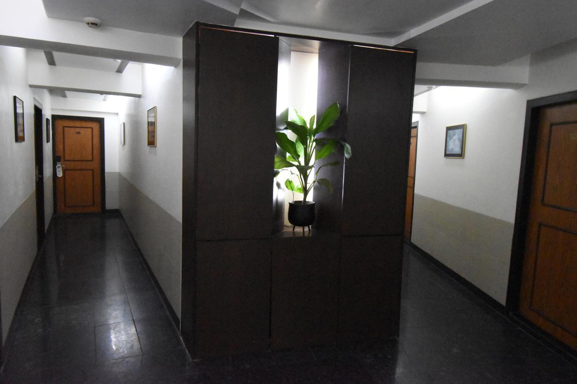 Hotel Kings International Juhu Bombay Exterior foto